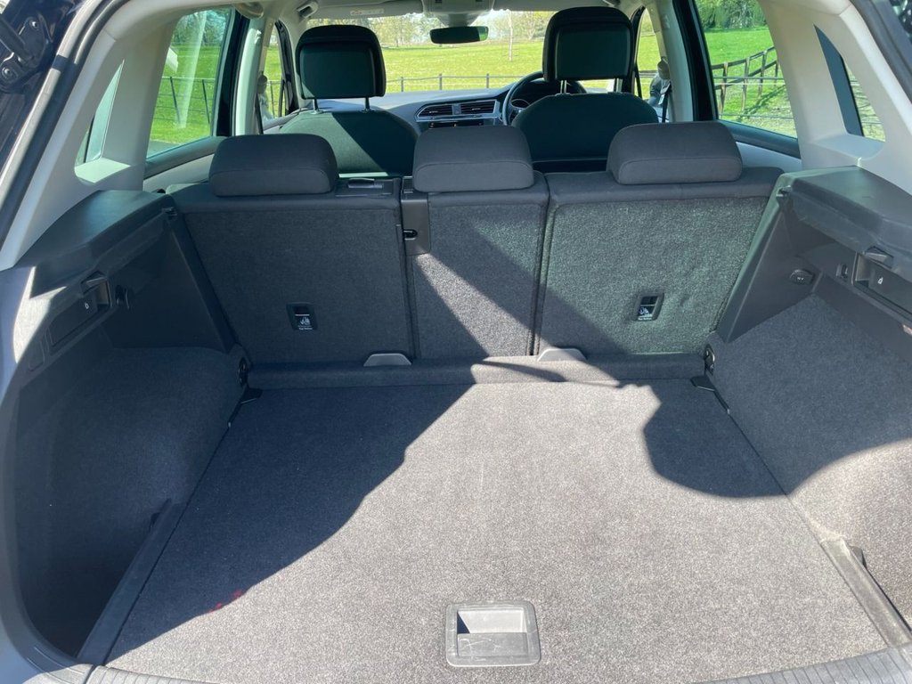 Used Volkswagen Tiguan 2019 for sale - 78153543: Photo 11
