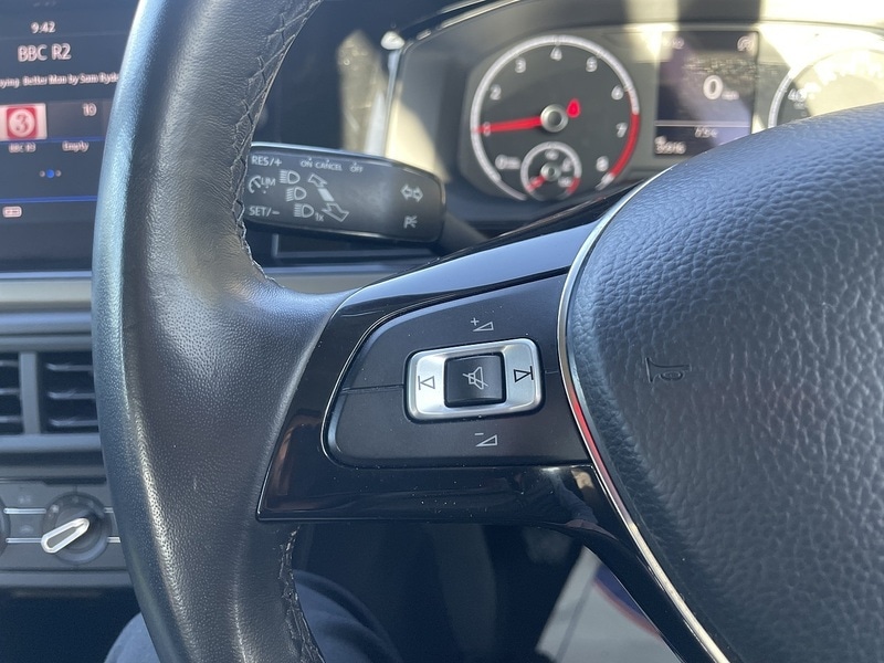 Used Volkswagen Polo 2018 for sale - 76565381: Photo 18