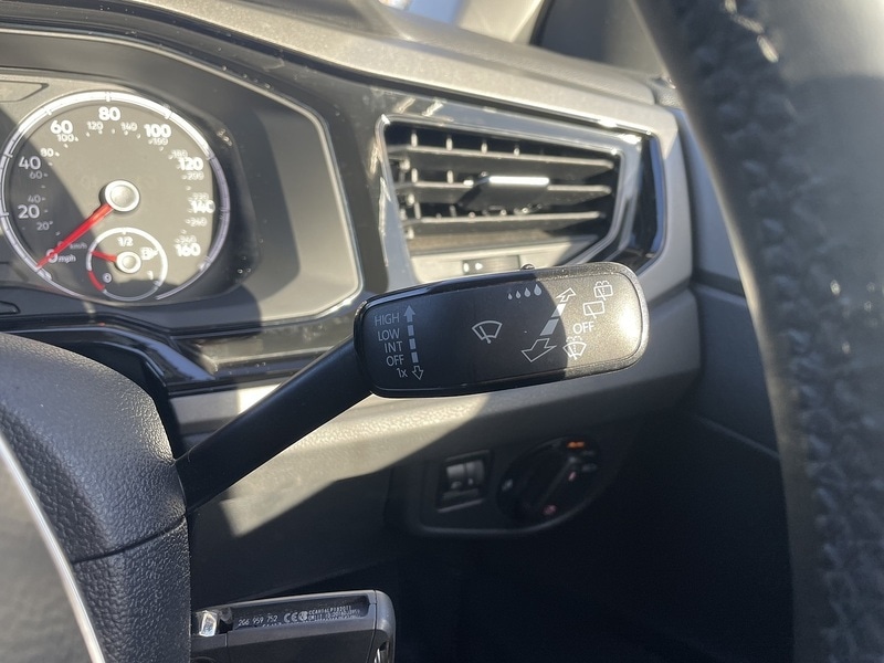 Used Volkswagen Polo 2018 for sale - 76565381: Photo 19