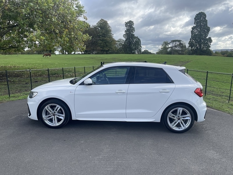 Used Audi A1 2022 for sale - 76565373: Photo 2