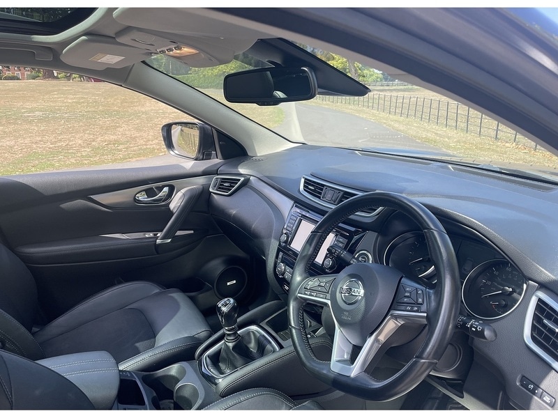 Used Nissan Qashqai 2018 for sale - 76565379: Photo 24