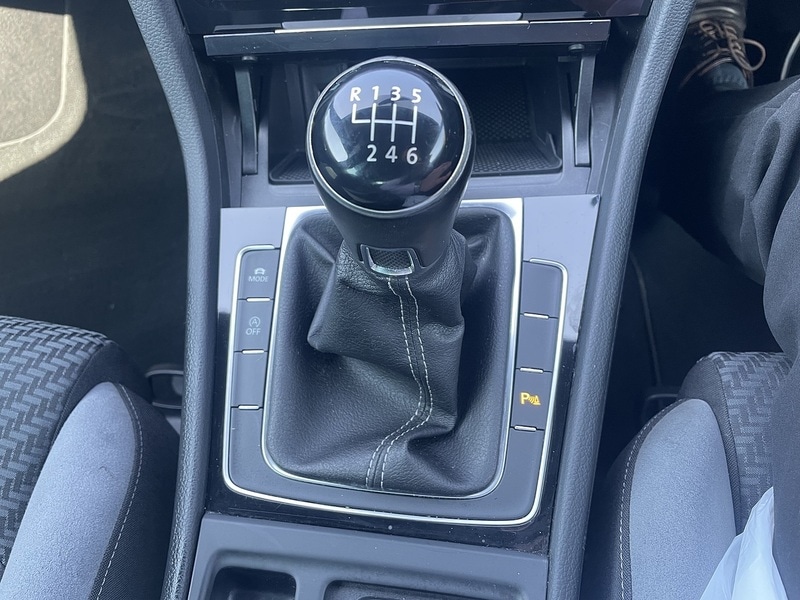 Used Volkswagen Golf 2019 for sale - 76565367: Photo 20