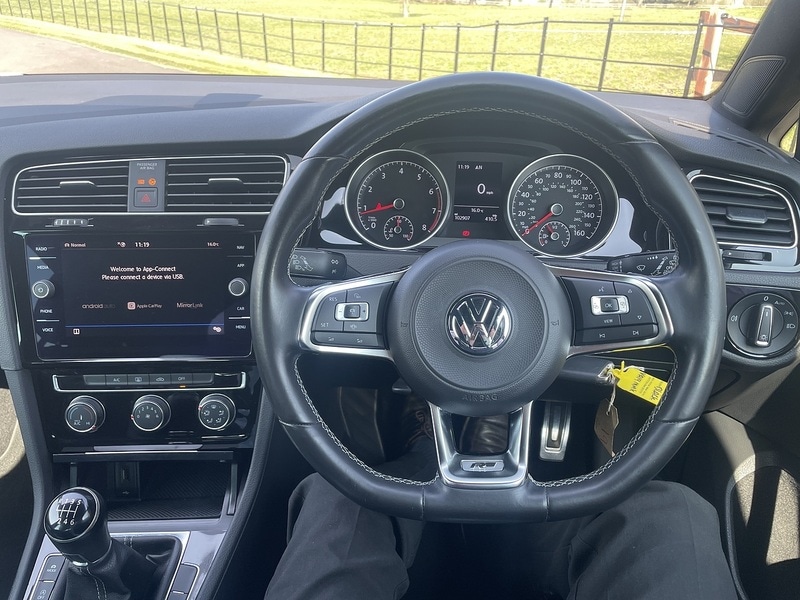 Used Volkswagen Golf 2019 for sale - 76565367: Photo 23