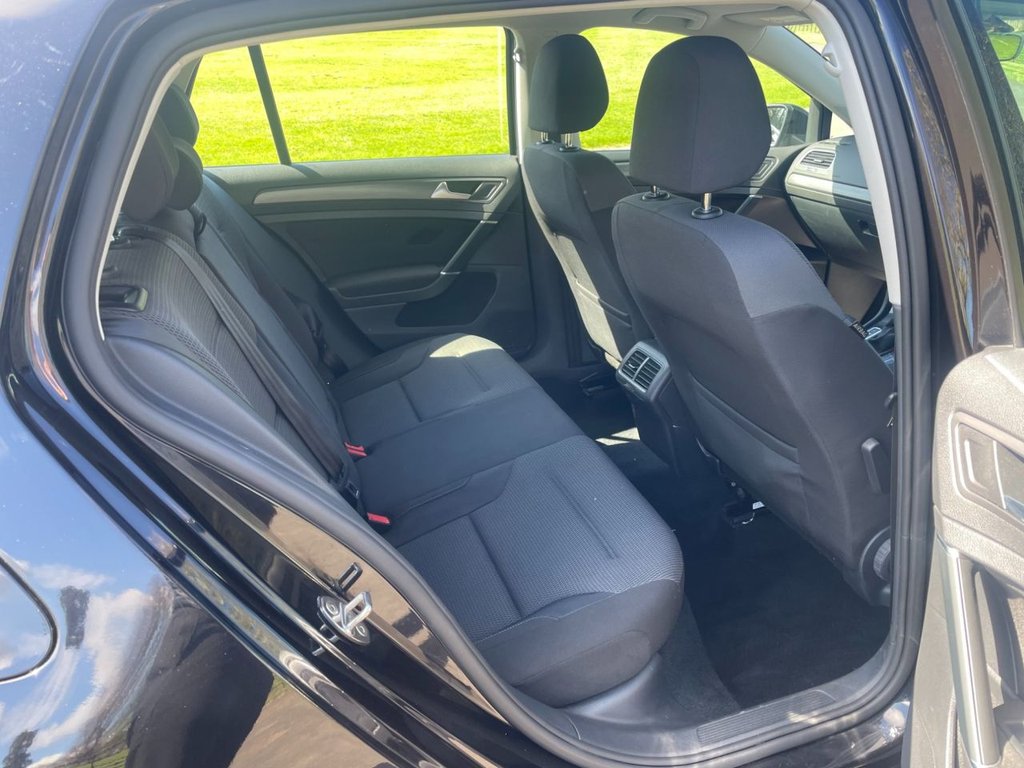 Used Volkswagen Golf 2018 for sale - 78082523: Photo 12