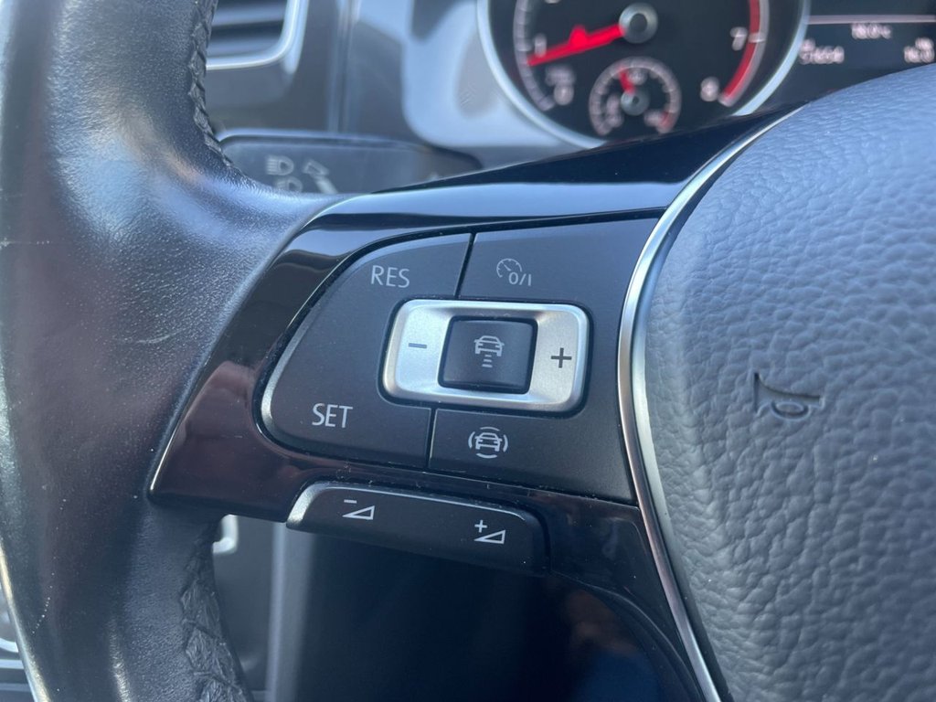 Used Volkswagen Golf 2018 for sale - 78082523: Photo 18