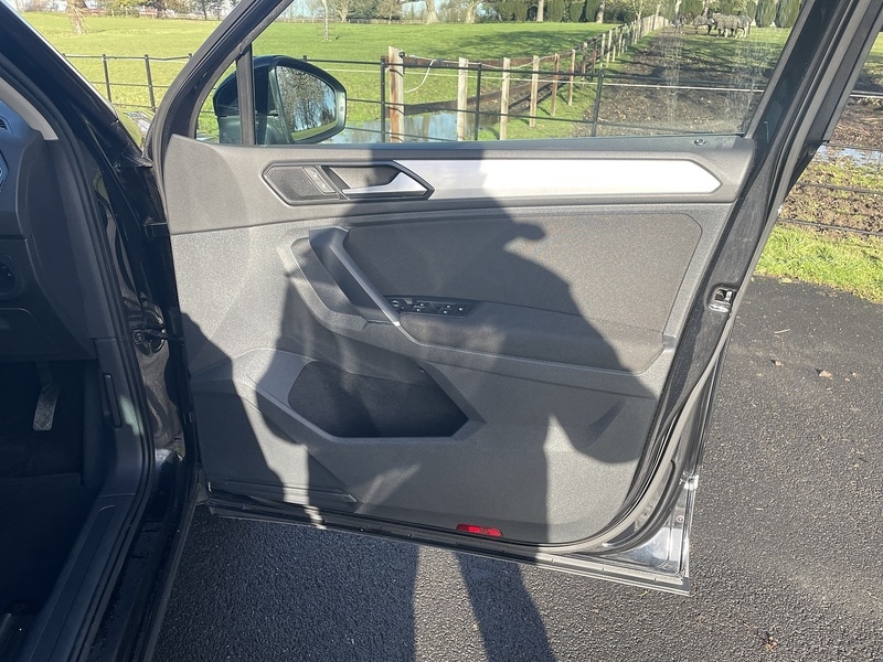 Used Volkswagen Tiguan 2016 for sale - 77227933: Photo 12