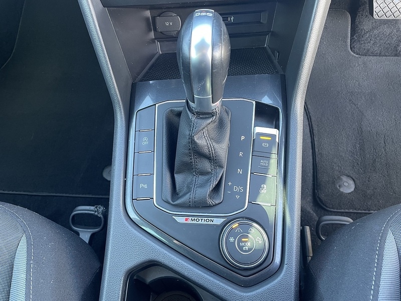 Used Volkswagen Tiguan 2016 for sale - 77227933: Photo 28