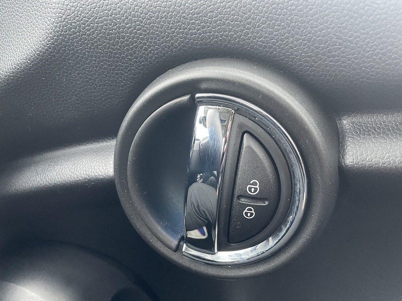 Used MINI Hatch 2019 for sale - 77693889: Photo 10