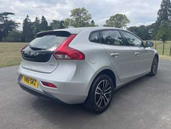 Used Volvo V40 2018 for sale - 75110726: Photo