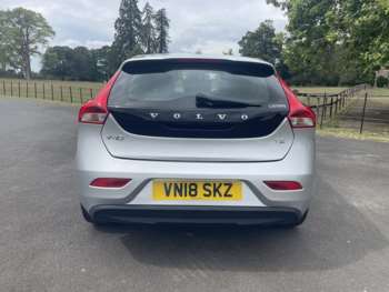 Used Volvo V40 2018 for sale - 75110726: Photo