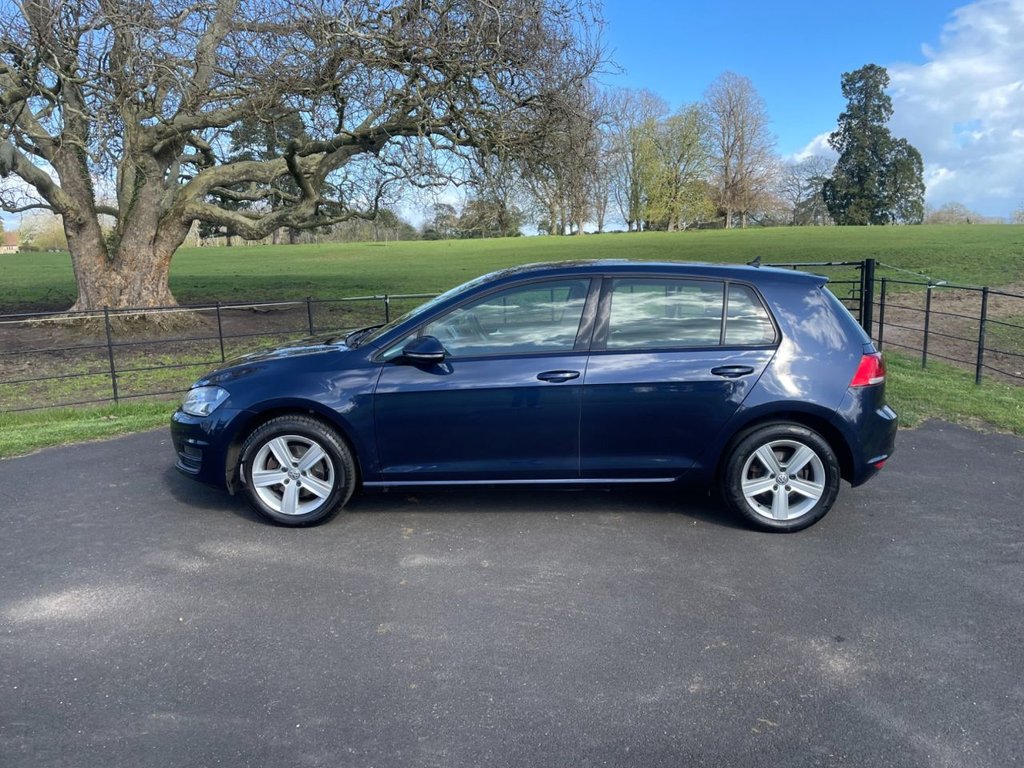 Used Volkswagen Golf 2016 for sale - 78056096: Photo 2