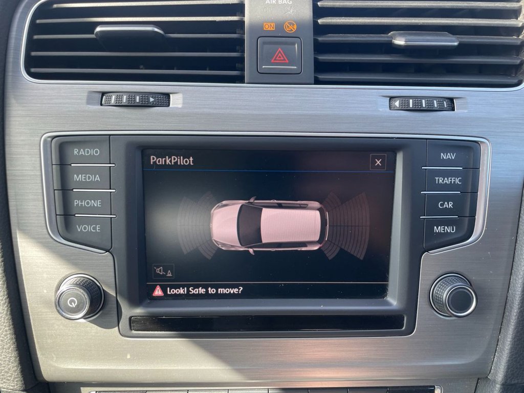 Used Volkswagen Golf 2016 for sale - 78056096: Photo 24