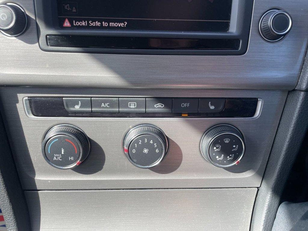 Used Volkswagen Golf 2016 for sale - 78056096: Photo 25