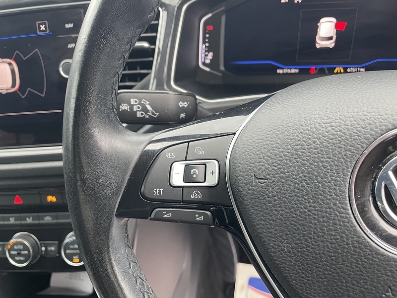 Used Volkswagen T-Roc 2018 for sale - 77409152: Photo 15