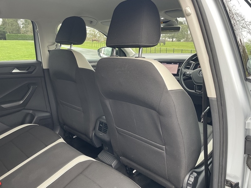 Used Volkswagen T-Roc 2018 for sale - 77409152: Photo 26