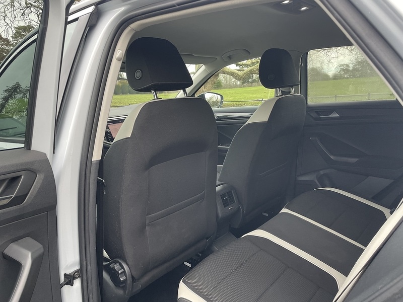 Used Volkswagen T-Roc 2018 for sale - 77409152: Photo 29