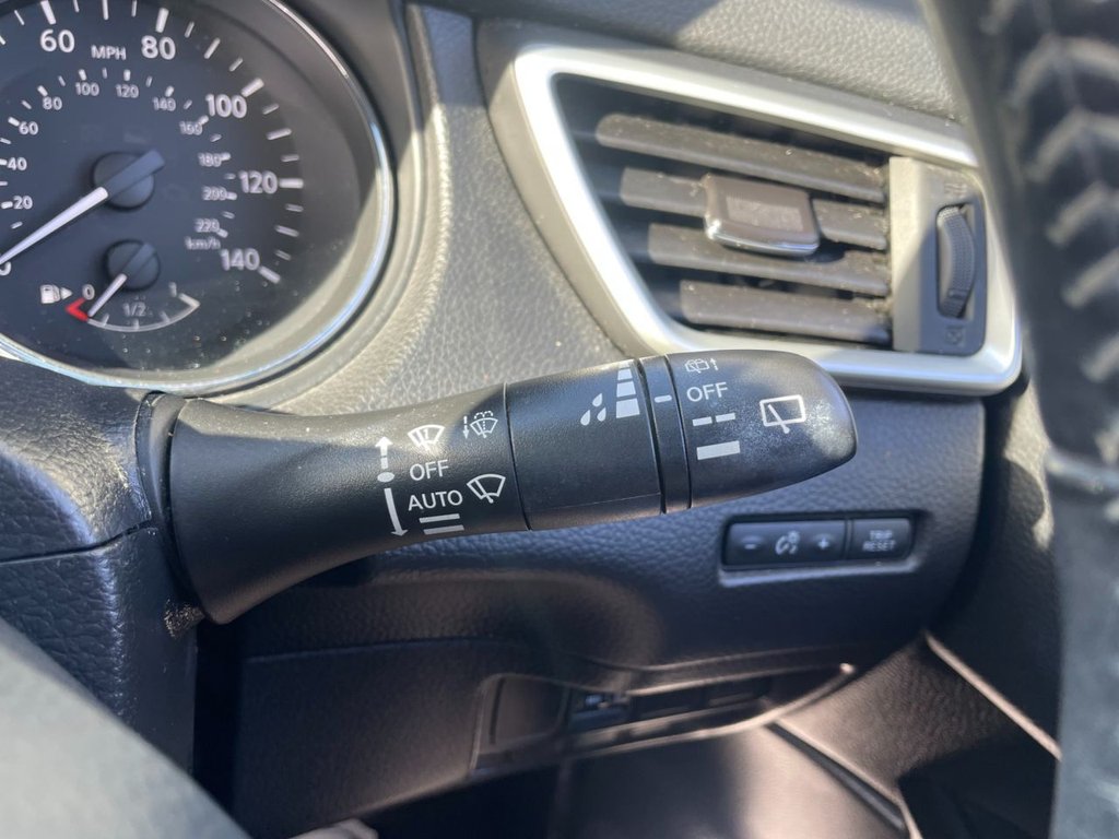 Used Nissan Qashqai 2015 for sale - 78153546: Photo 17