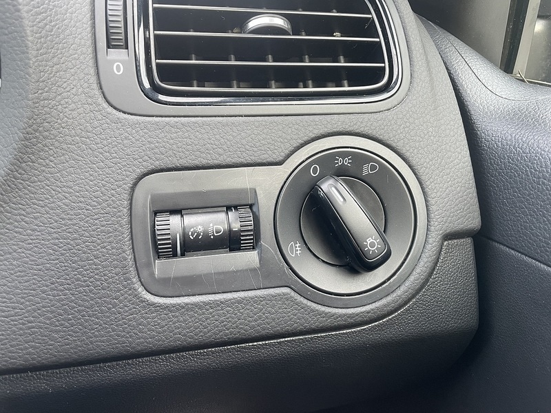 Used Volkswagen Polo 2011 for sale - 76958516: Photo 15