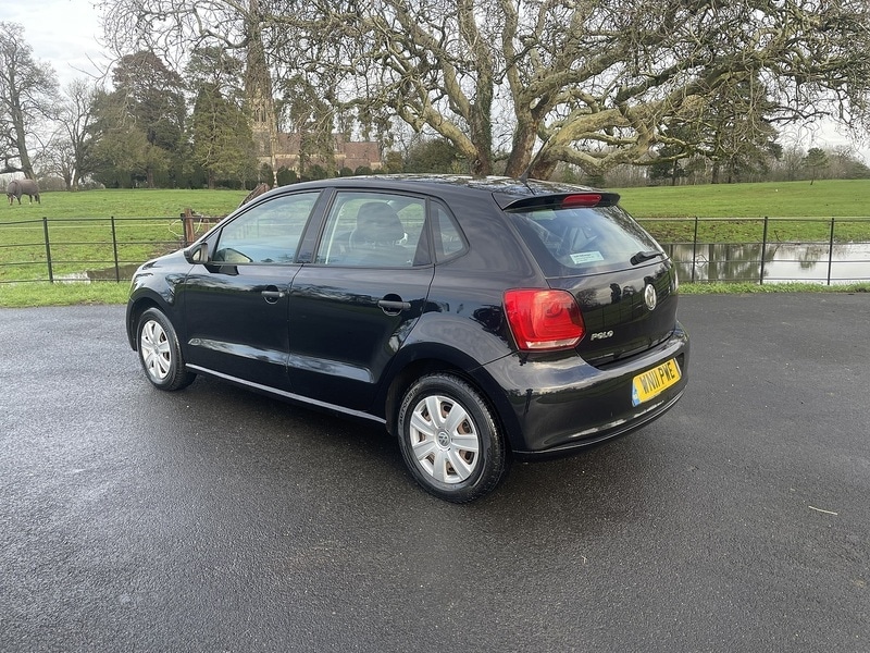 Used Volkswagen Polo 2011 for sale - 76958516: Photo 3