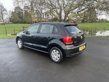 Used Volkswagen Polo 2011 for sale - 76958516: Photo