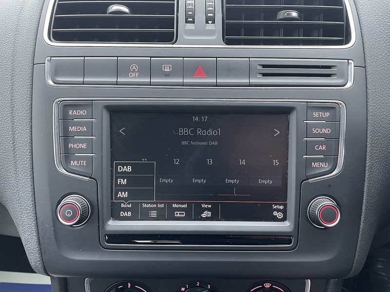 Used Volkswagen Polo 2014 for sale - 77693887: Photo 17