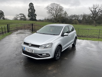 Used Volkswagen Polo 2014 for sale - 77693887: Photo
