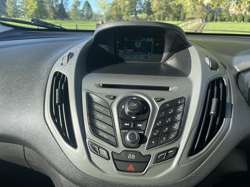 Used Ford Transit Courier 2017 for sale - 76565374: Photo 14