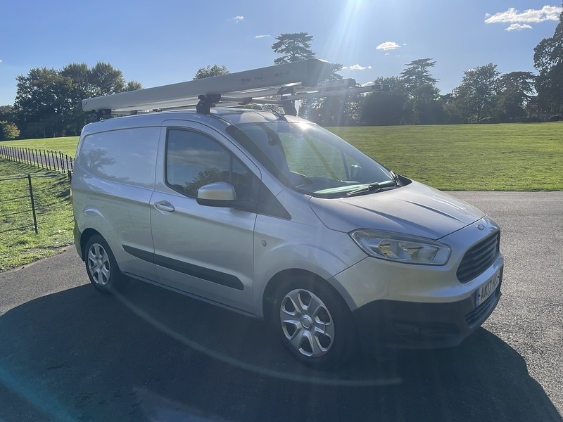 Used Ford Transit Courier 2017 for sale - 76565374: Photo 7