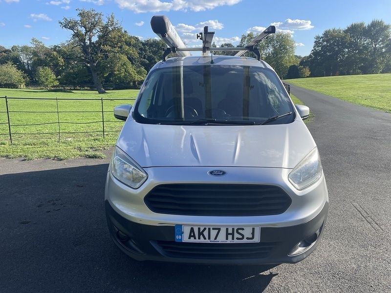 Used Ford Transit Courier 2017 for sale - 76565374: Photo 8