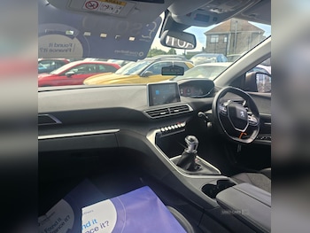 Used Peugeot 3008 2018 for sale - 79375156: Photo