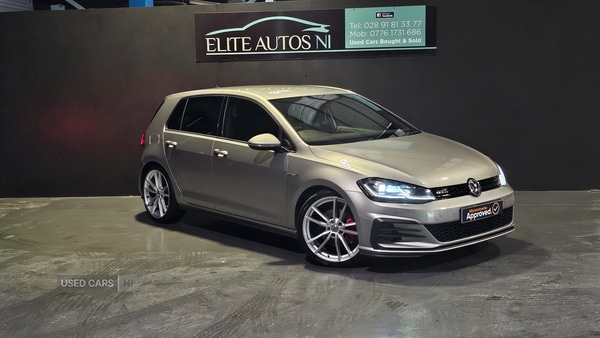 Used Volkswagen Golf 2018 for sale - 76500438: Photo 1