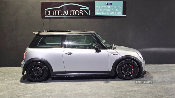 Used MINI Hatch 2003 for sale - 76850763: Photo 2