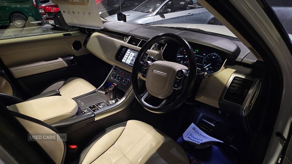 Used Land Rover Range Rover Sport 2014 for sale - 76825312: Photo 9