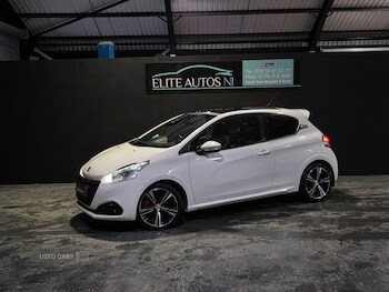 Used Peugeot 208 2017 for sale - 77268538: Photo