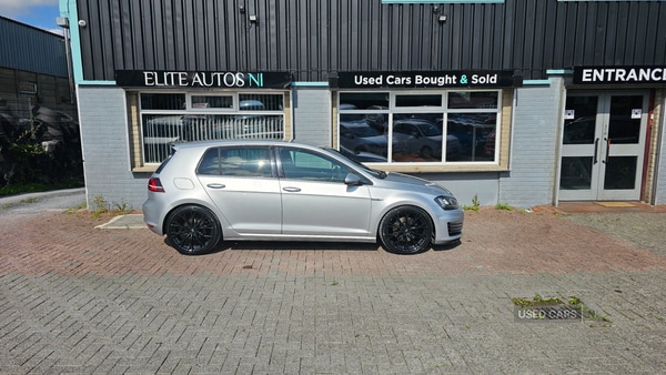 Used Volkswagen Golf 2015 for sale - 75508602: Photo 1