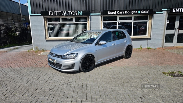 Used Volkswagen Golf 2015 for sale - 75508602: Photo 4