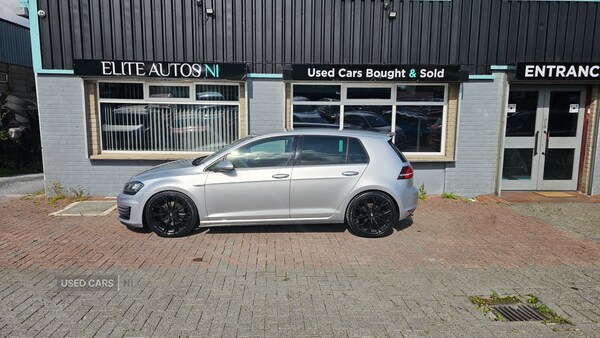 Used Volkswagen Golf 2015 for sale - 75508602: Photo 5