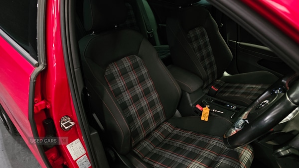 Used Volkswagen Golf 2016 for sale - 76013965: Photo 9