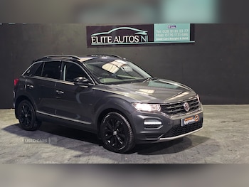 Used Volkswagen T-Roc 2019 for sale - 77132374: Photo