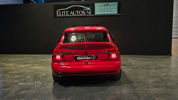 Used Ford Escort 1993 for sale - 76729475: Photo 2