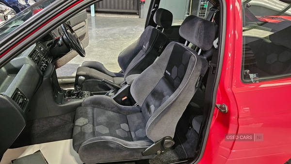 Used Ford Escort 1993 for sale - 76729475: Photo 5