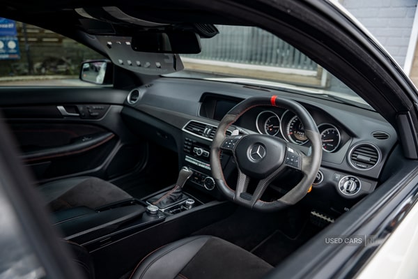 Used Mercedes-Benz C-Class 2011 for sale - 73706735: Photo 11