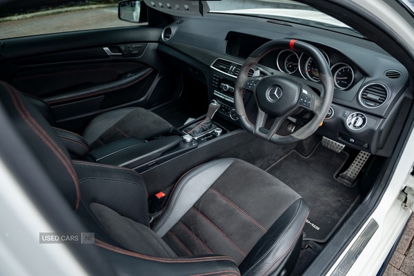 Used Mercedes-Benz C-Class 2011 for sale - 73706735: Photo 12