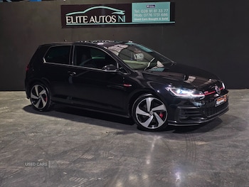 Volkswagen - Golf