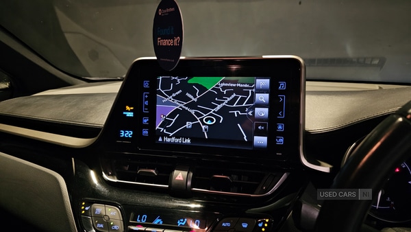 Used Toyota C-HR 2018 for sale - 77204480: Photo 11