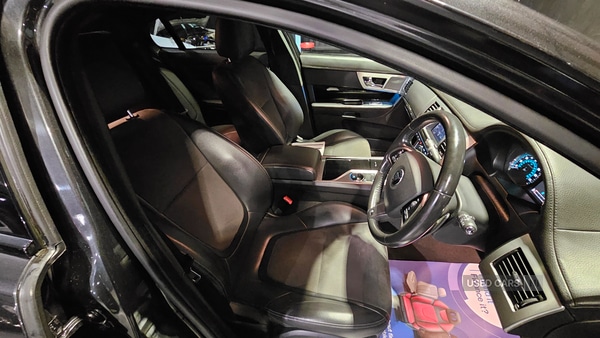 Used Jaguar XF 2014 for sale - 76825437: Photo 9
