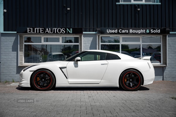 Used Nissan GT-R 2011 for sale - 73895936: Photo 13