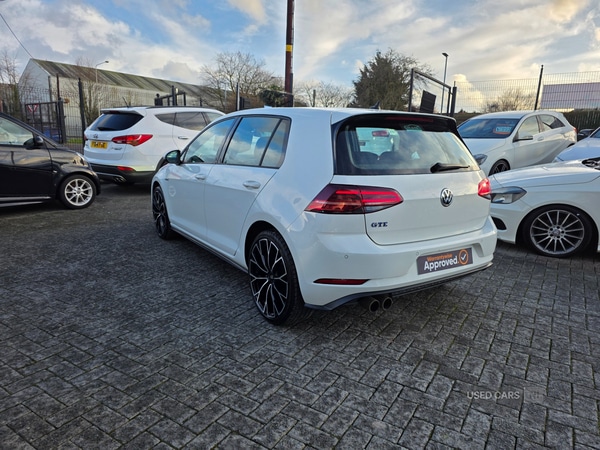 Used Volkswagen Golf 2017 for sale - 77884101: Photo 6