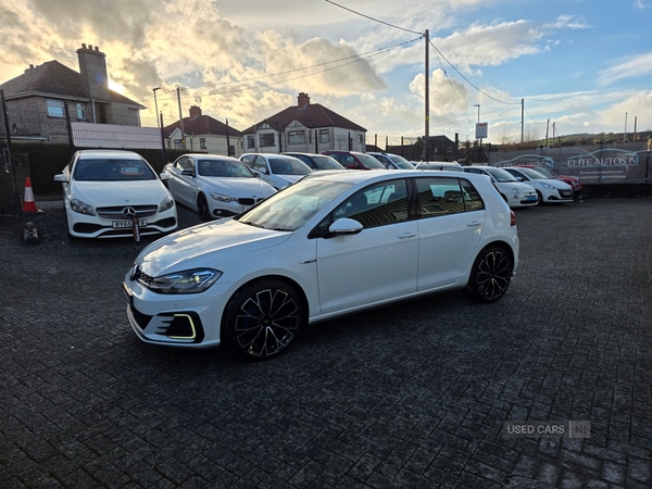 Used Volkswagen Golf 2017 for sale - 77884101: Photo 7