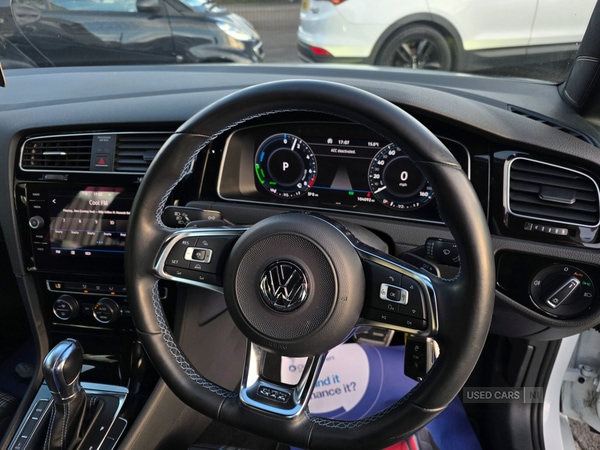 Used Volkswagen Golf 2017 for sale - 77884101: Photo 9